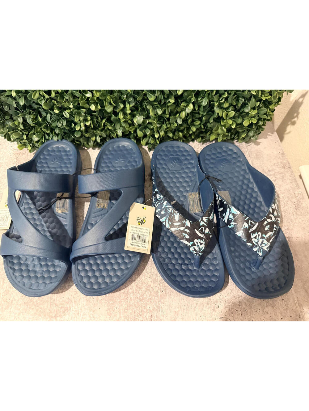 Joybees Women's Everday & Flip Flop Combo Navy & Navy Botanical - Size Womens 9